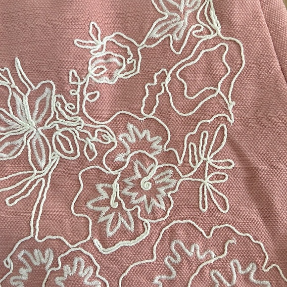 Loft embroidered skirt, Sz 4 - Picture 4 of 5